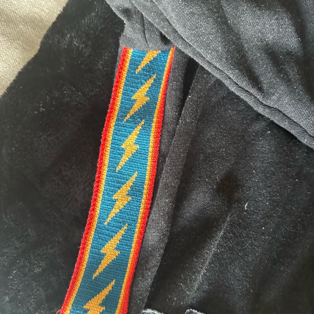 Aviator Nation cropped hoodie - Picture 3 of 5